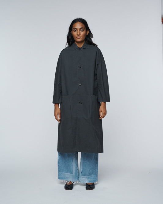 The Fishmonger Coat in Wax Cotton Charcoal