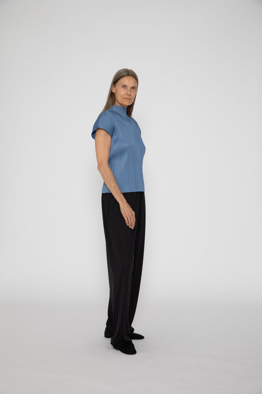 Monthly Colors Turtleneck Tee in Steel Blue