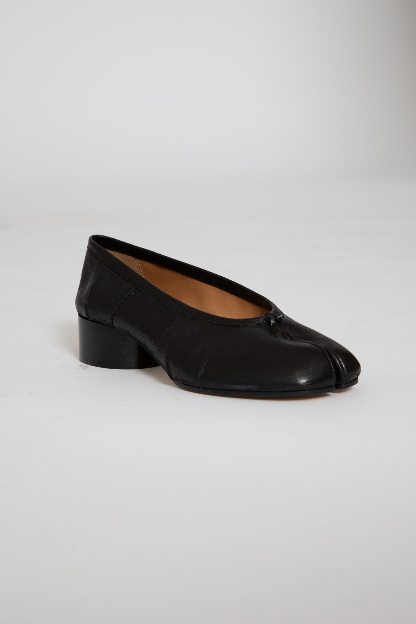 Tabi Ballerina 3.5 cm Heel in Black