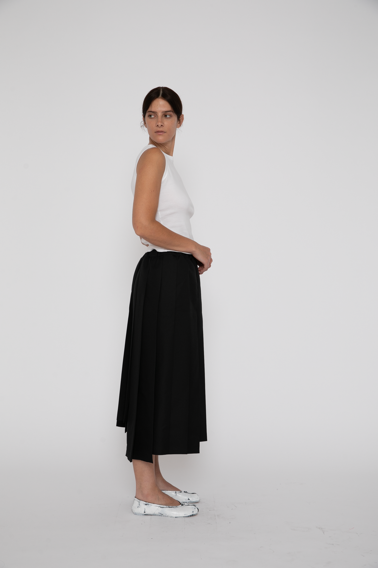 Asymmetrical Pleated Skirt in Black