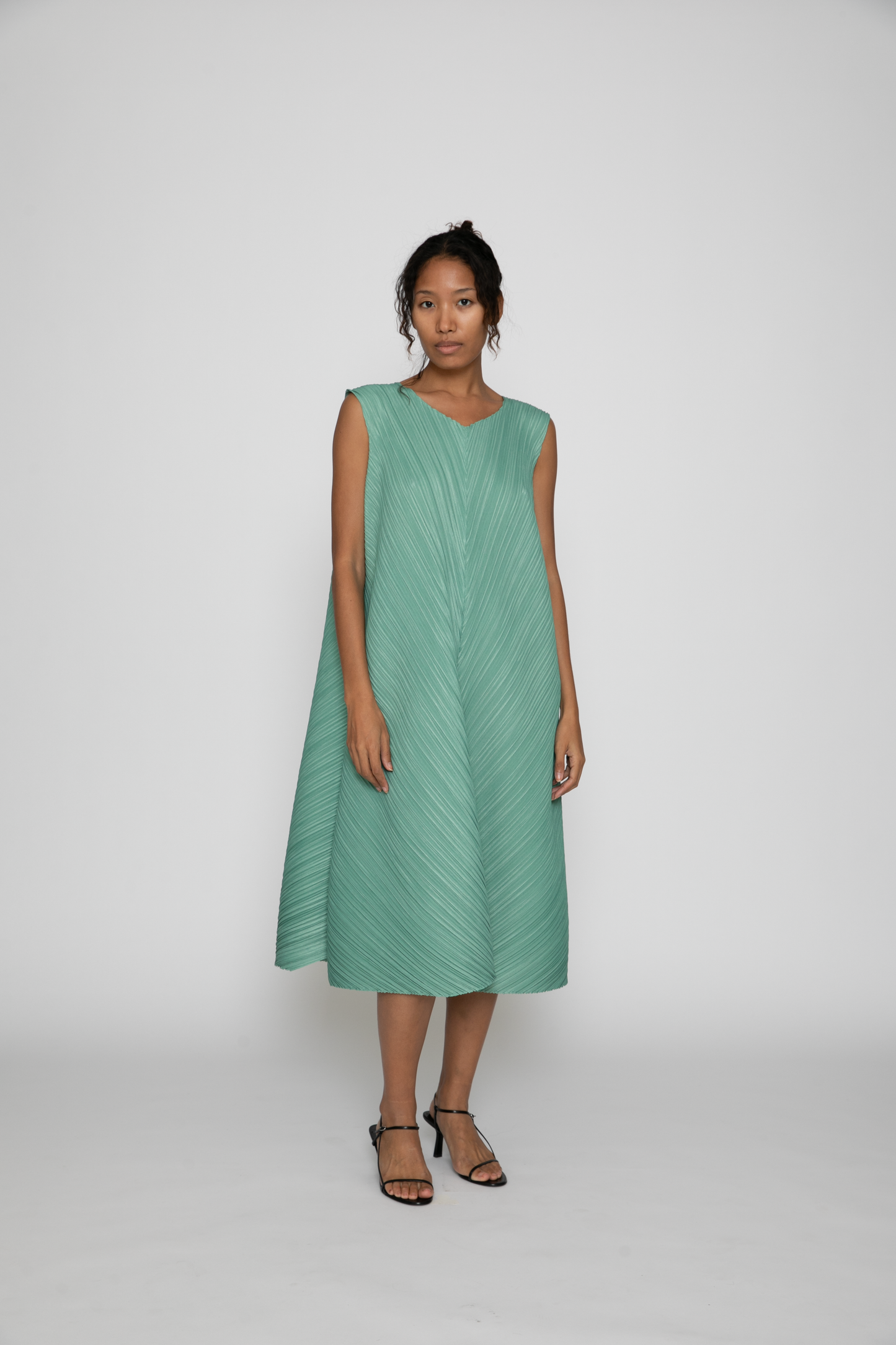 Mellow Pleats Dress in Steel Green