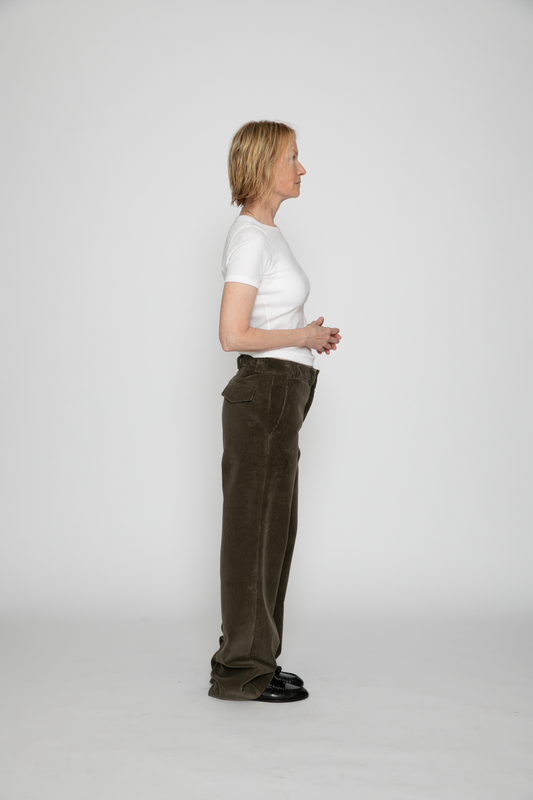 Trousers in Castoro Corduroy