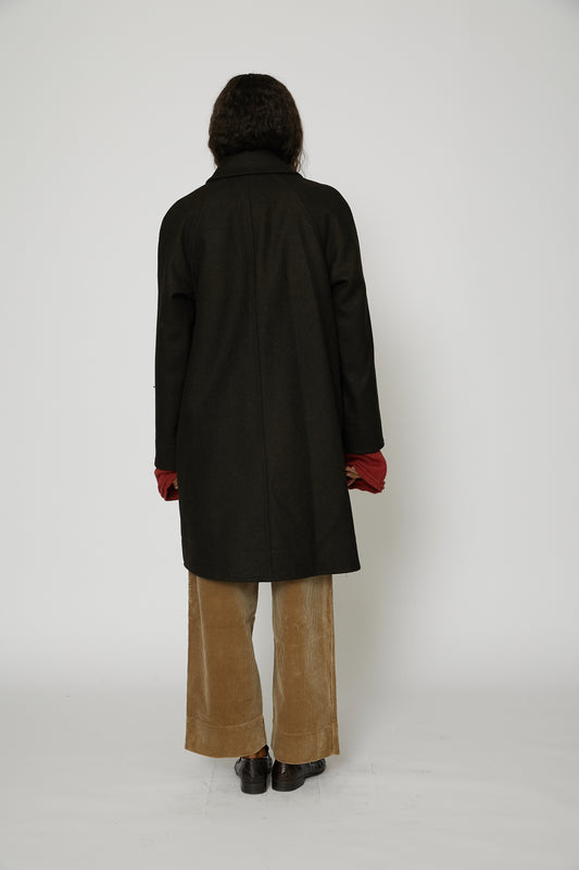 Raglan Overcoat in Bark