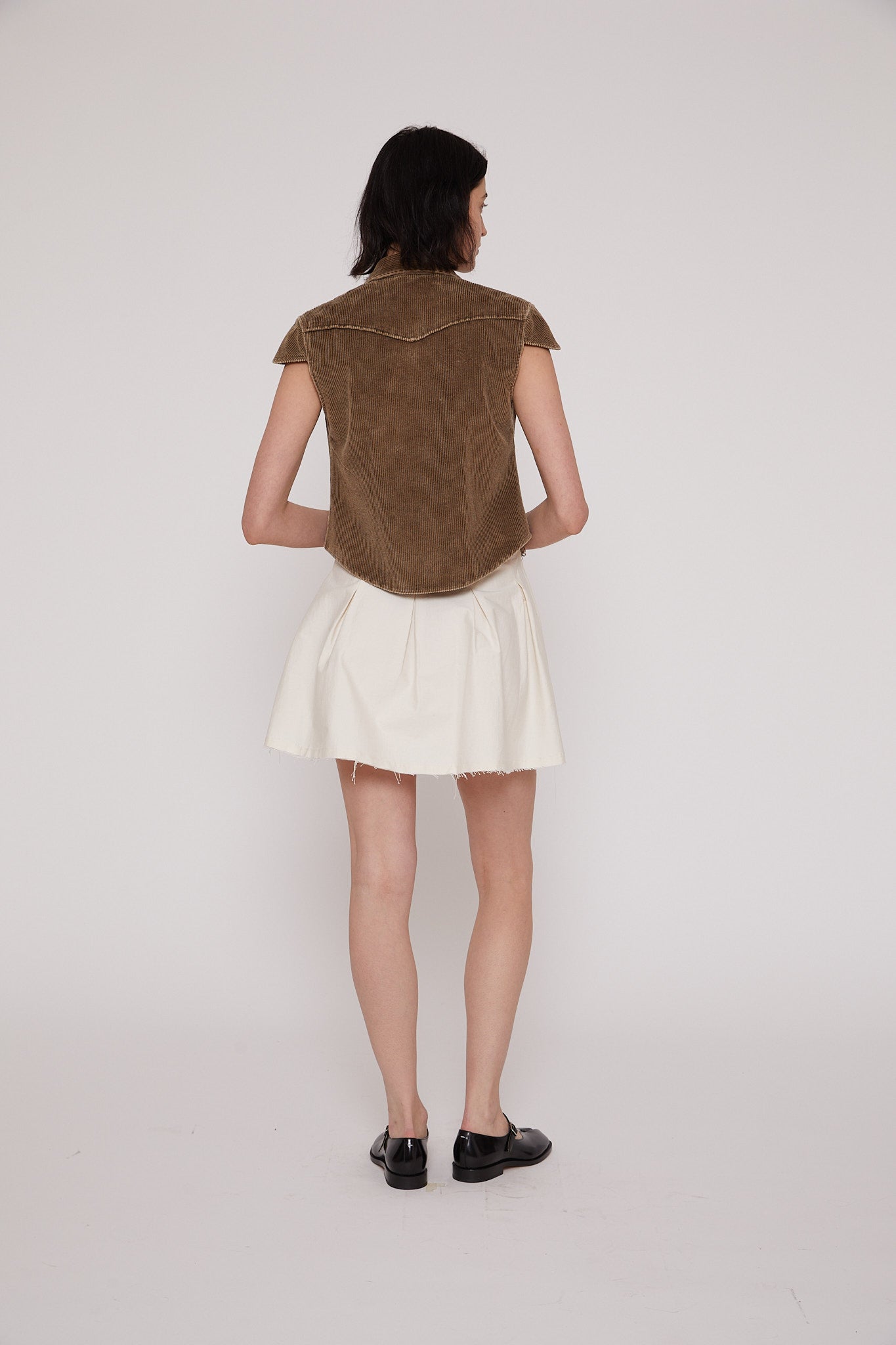 Daisy Shirt Short Sleeve in Brown Enzyme Cord